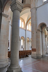 planet-vienna, die Kirche zum hl. Franz von Assisi (Kirche am Mexikoplatz / Trinitarierkirche) in Wien