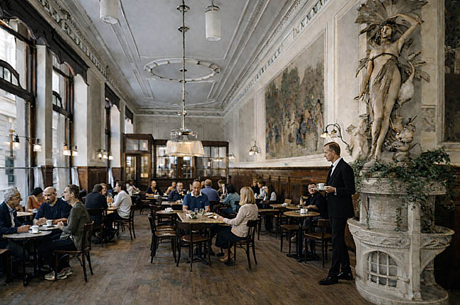 planet-vienna, das cafe prueckel in wien, das cafe um 1910 (ki-generiert)