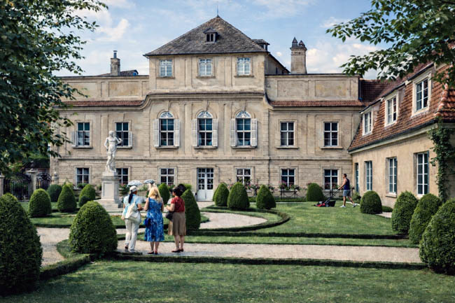 planet-vienna, das gartenpalais loeschenkohl in margareten, einst auch als nikolsdorfer schloessel bezeichnet,