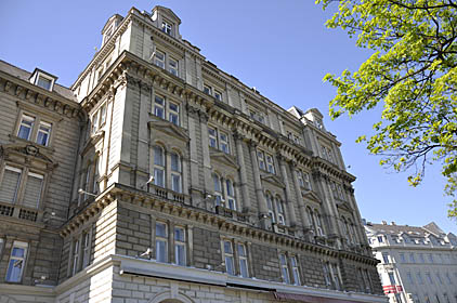 planet-vienna, das palais angerer in wien, heute hotel regina