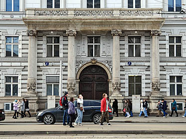 planet-vienna, Das Palais Ofenheim in wien