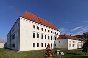 planet-vienna, schloss kaiserebersdorf in wien